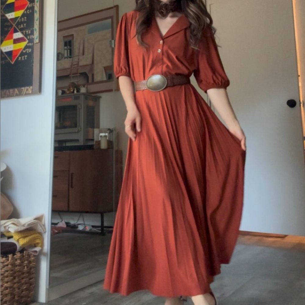 Elegant Rust Maxi Dress